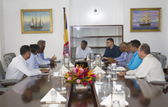 President receives Members of the Praslin Business Association