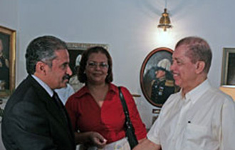 Qatar Red Crescent team at State House