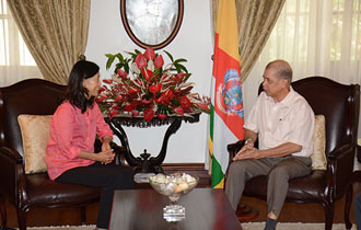 Visite D'adieu de L'ambassadeur De Chine