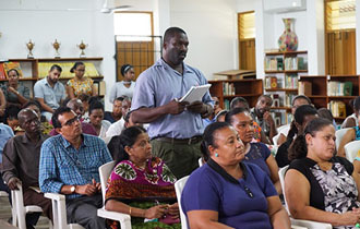 President visits Mont Fleuri Secondary School