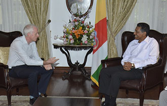 President Faure receives Irish Ambassador