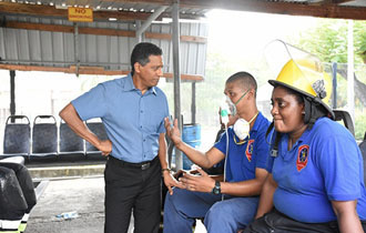 President visits the SPTC Depot