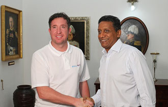 President Faure meets former professional footballer Robbie Fowler