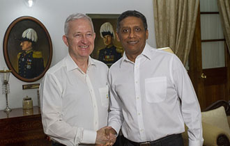 President Faure receives Irish Special Envoy